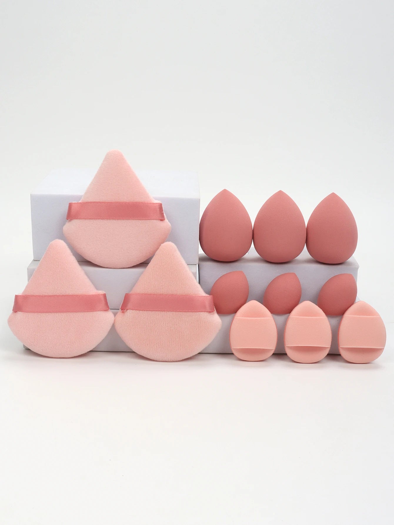12-Piece All-Purpose Makeup Sponge Set, Made of 3 Loose Powder Puffs..