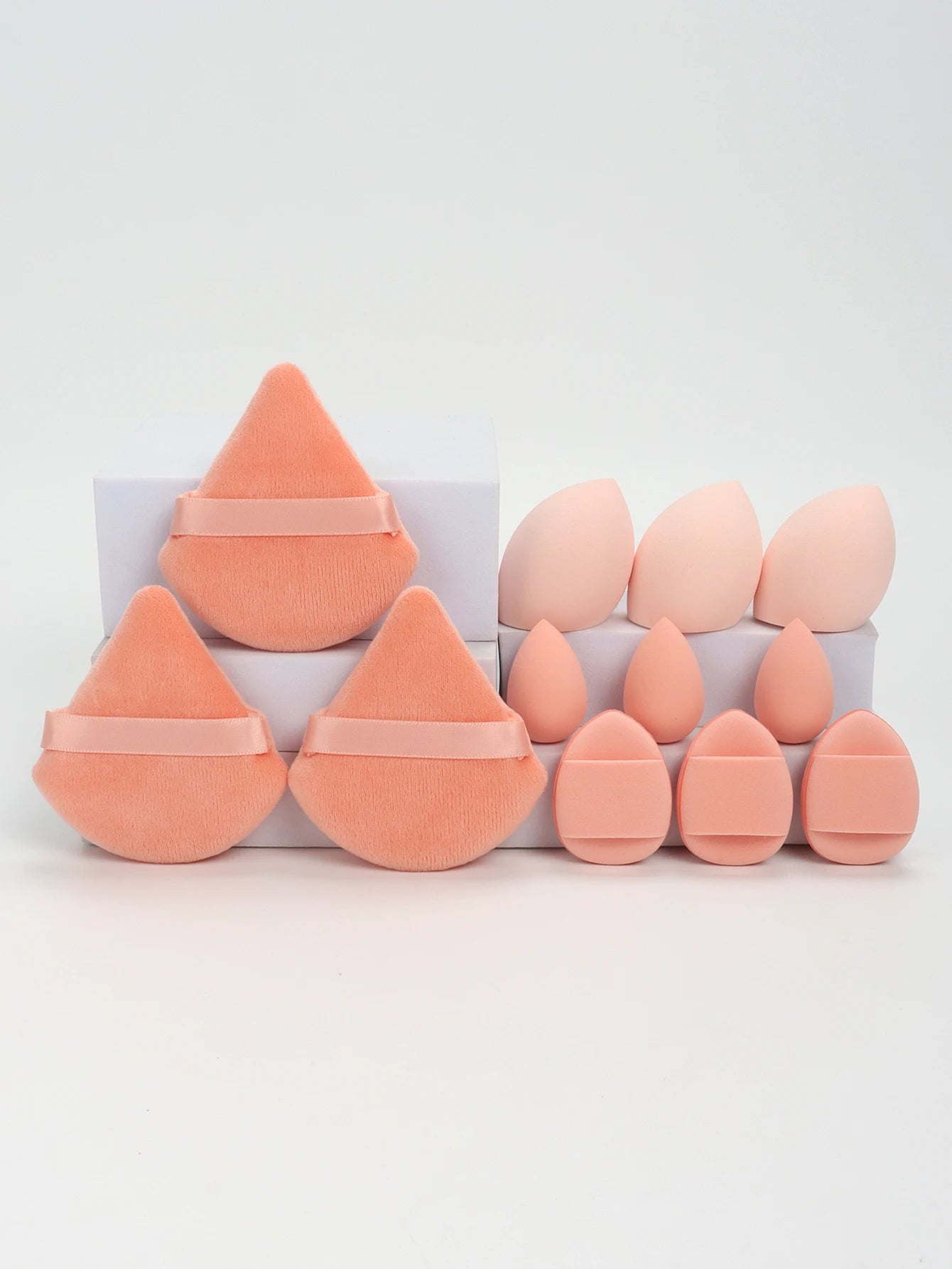 12-Piece All-Purpose Makeup Sponge Set, Made of 3 Loose Powder Puffs..