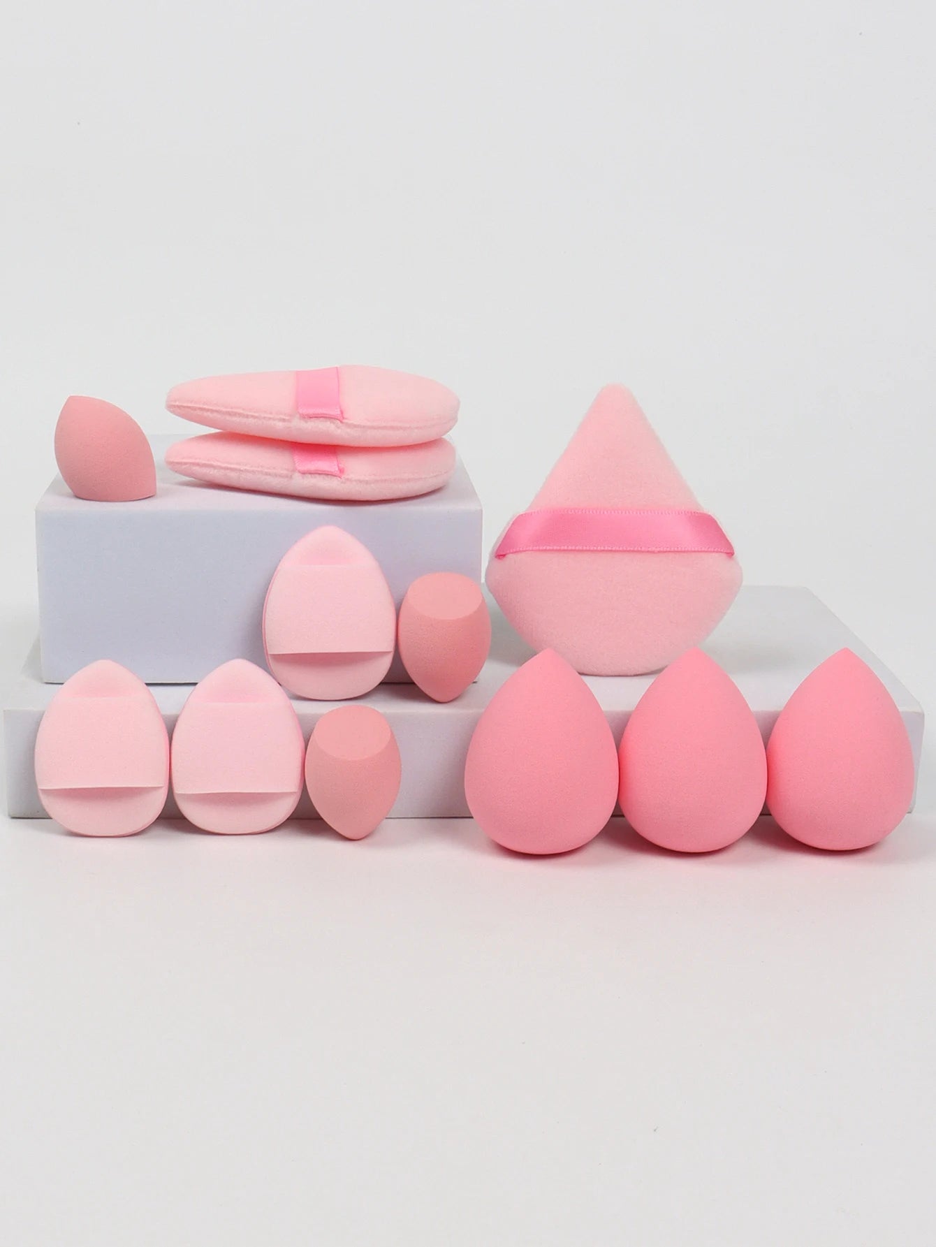 12-Piece All-Purpose Makeup Sponge Set, Made of 3 Loose Powder Puffs..